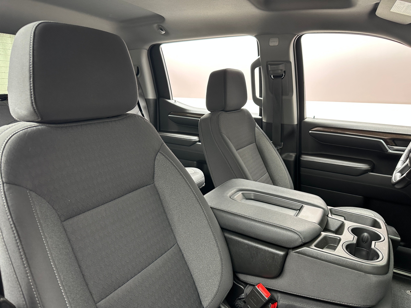 Thumbnail: 2022 Chevrolet Silverado 1500 - 2