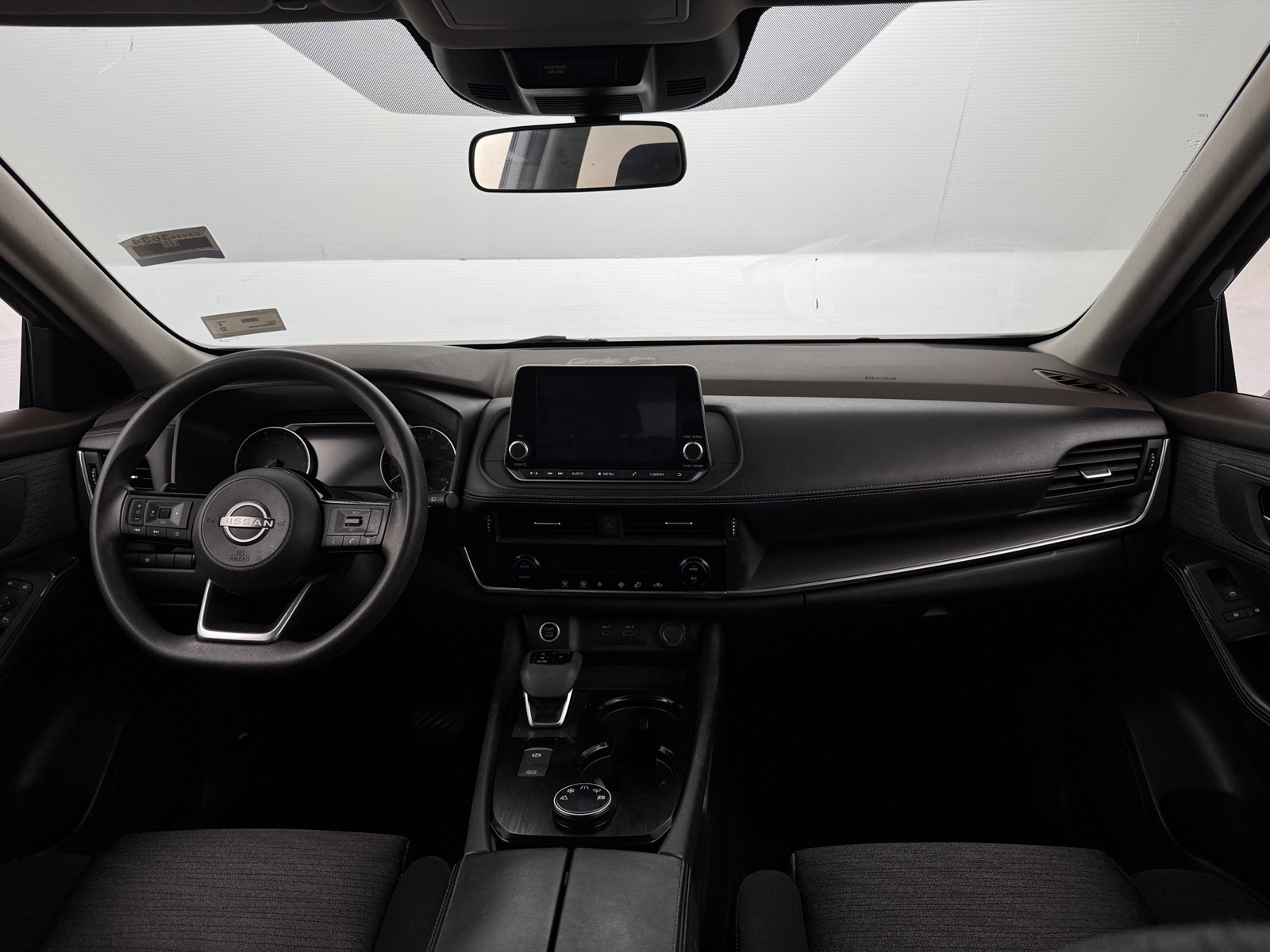 Thumbnail: 2023 Nissan Rogue - 3