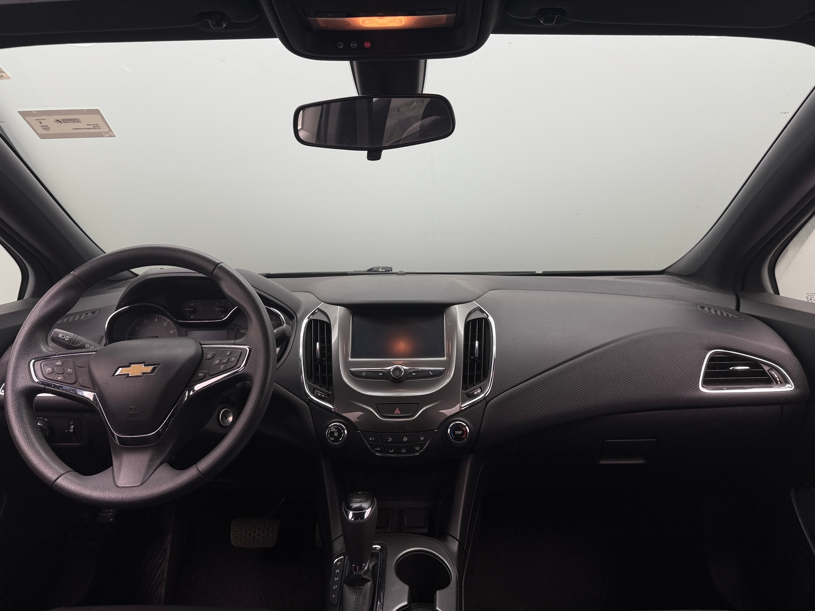 Thumbnail: 2017 Chevrolet Cruze - 3