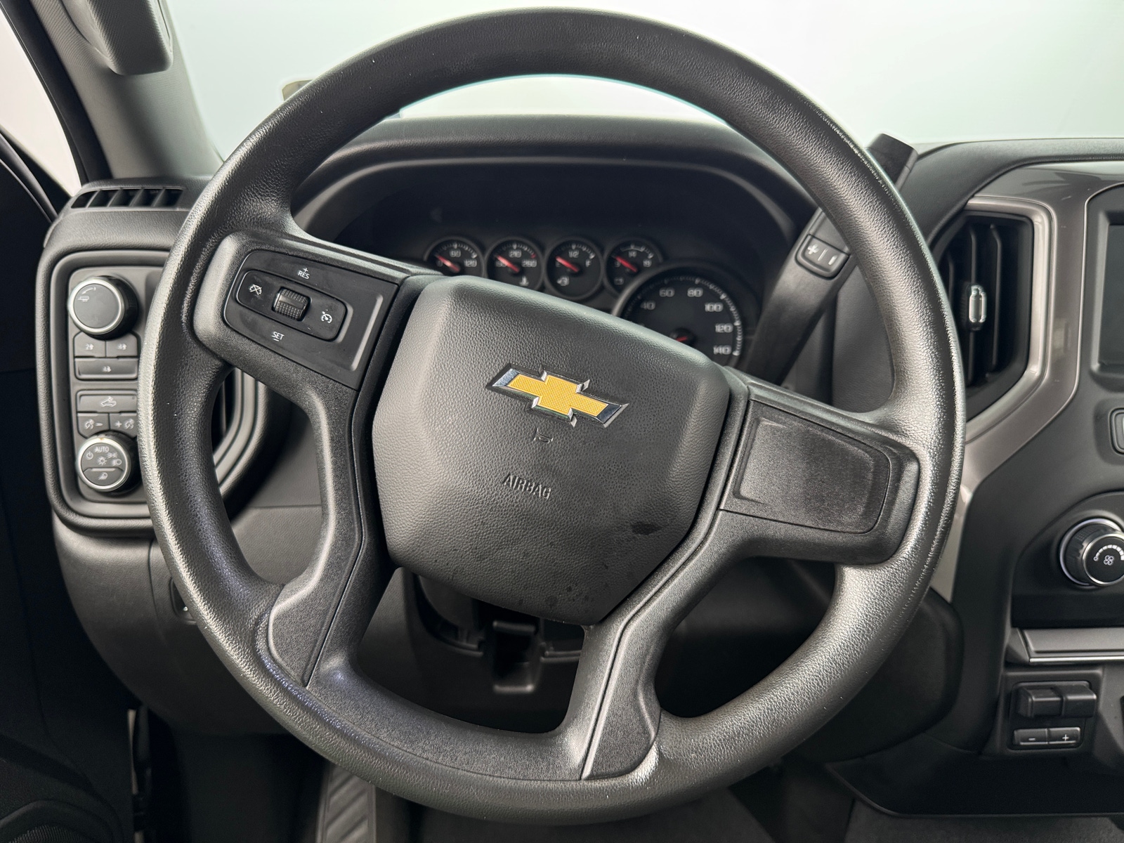 Thumbnail: 2023 Chevrolet Silverado 2500 - 5