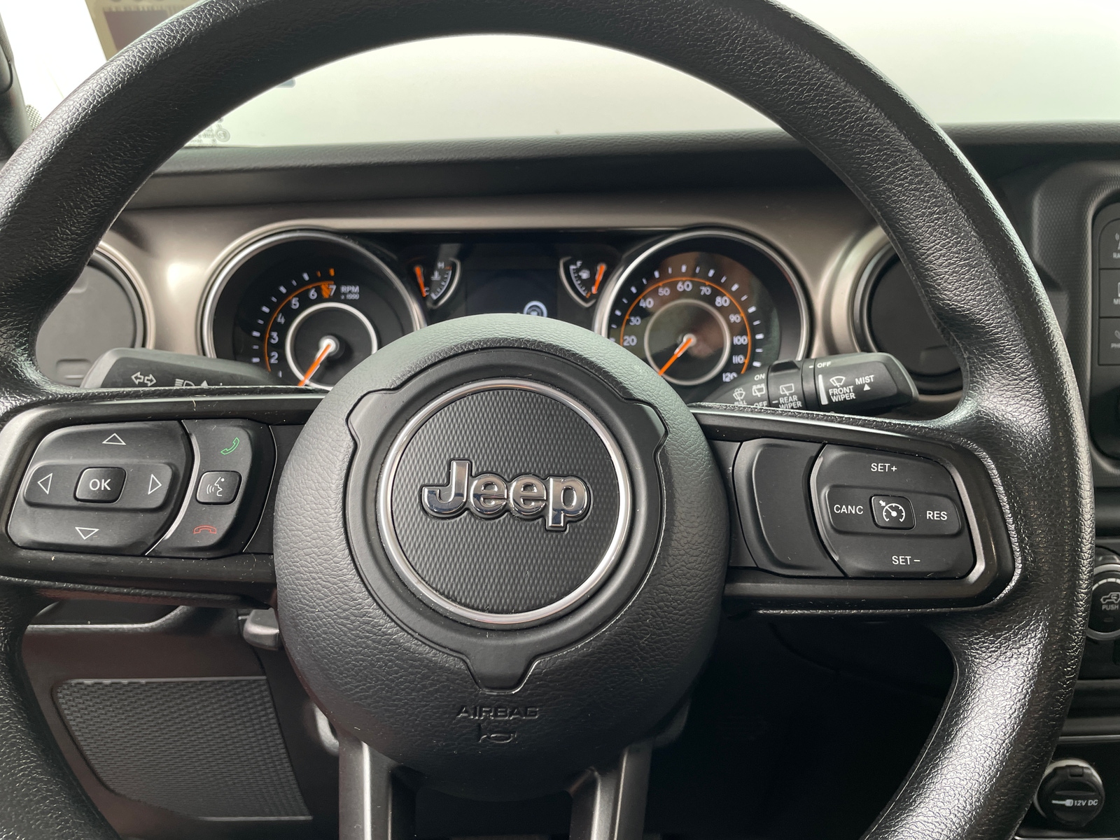 Thumbnail: 2020 Jeep Wrangler - 5