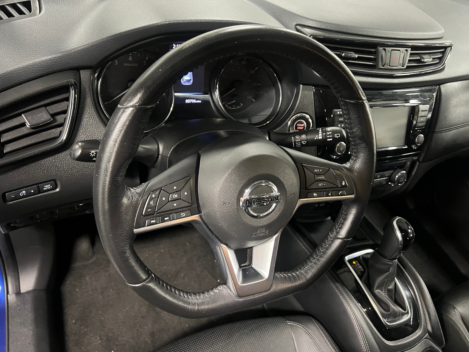 Thumbnail: 2018 Nissan Rogue - 4