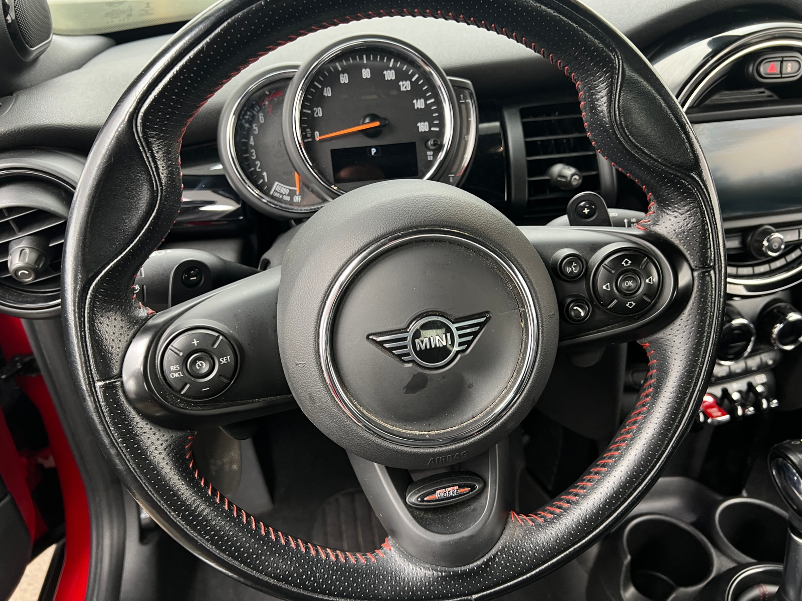 Thumbnail: 2019 MINI Cooper Convertible - 4