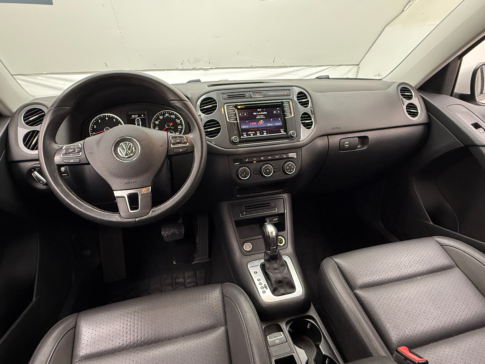 Thumbnail: 2017 Volkswagen Tiguan - 3