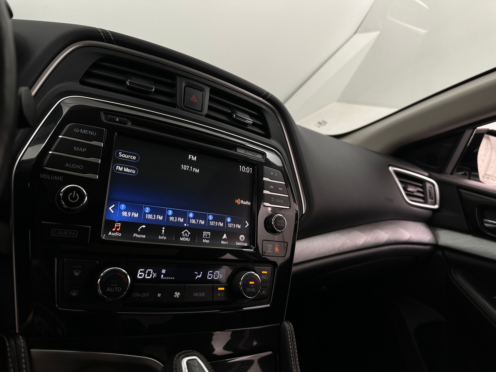 Thumbnail: 2016 Nissan Maxima - 3