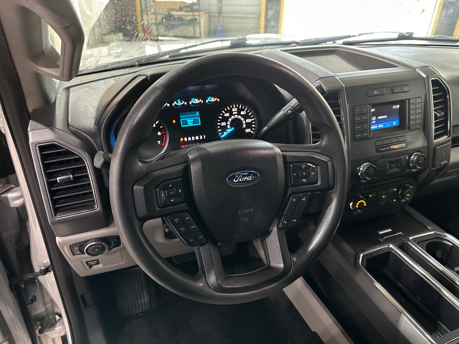 Thumbnail: 2017 Ford Econoline - 5