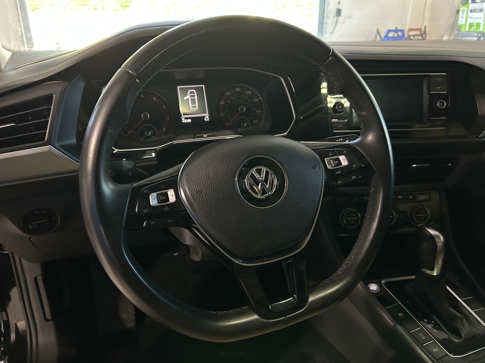 Thumbnail: 2019 Volkswagen Jetta - 4