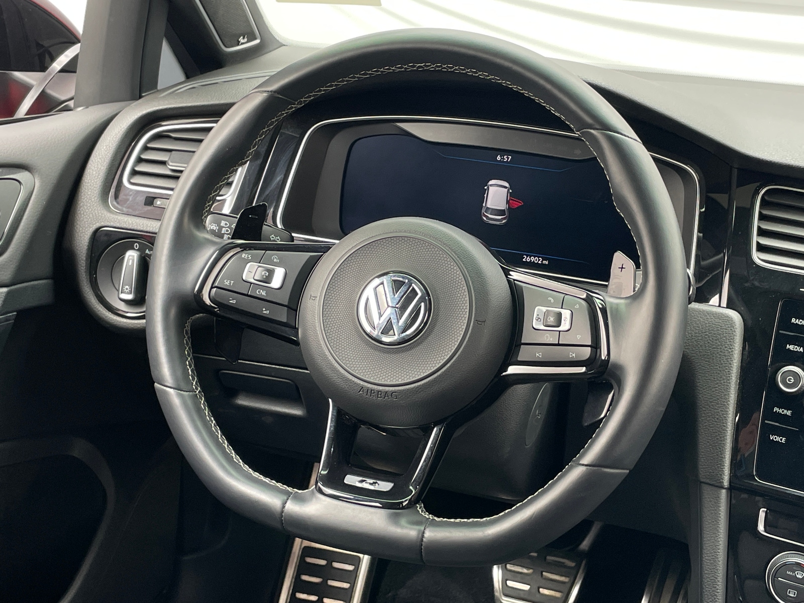 Thumbnail: 2018 Volkswagen Golf - 4