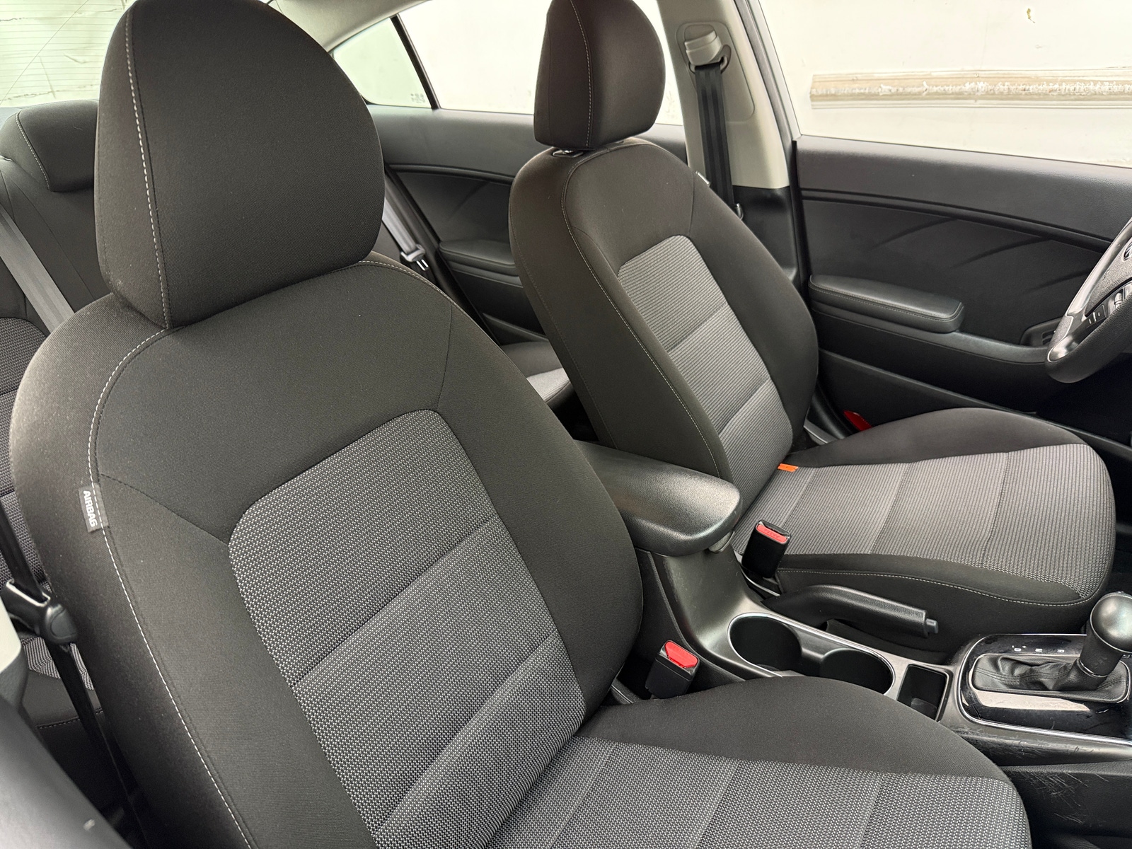 Thumbnail: 2018 Kia Forte - 2