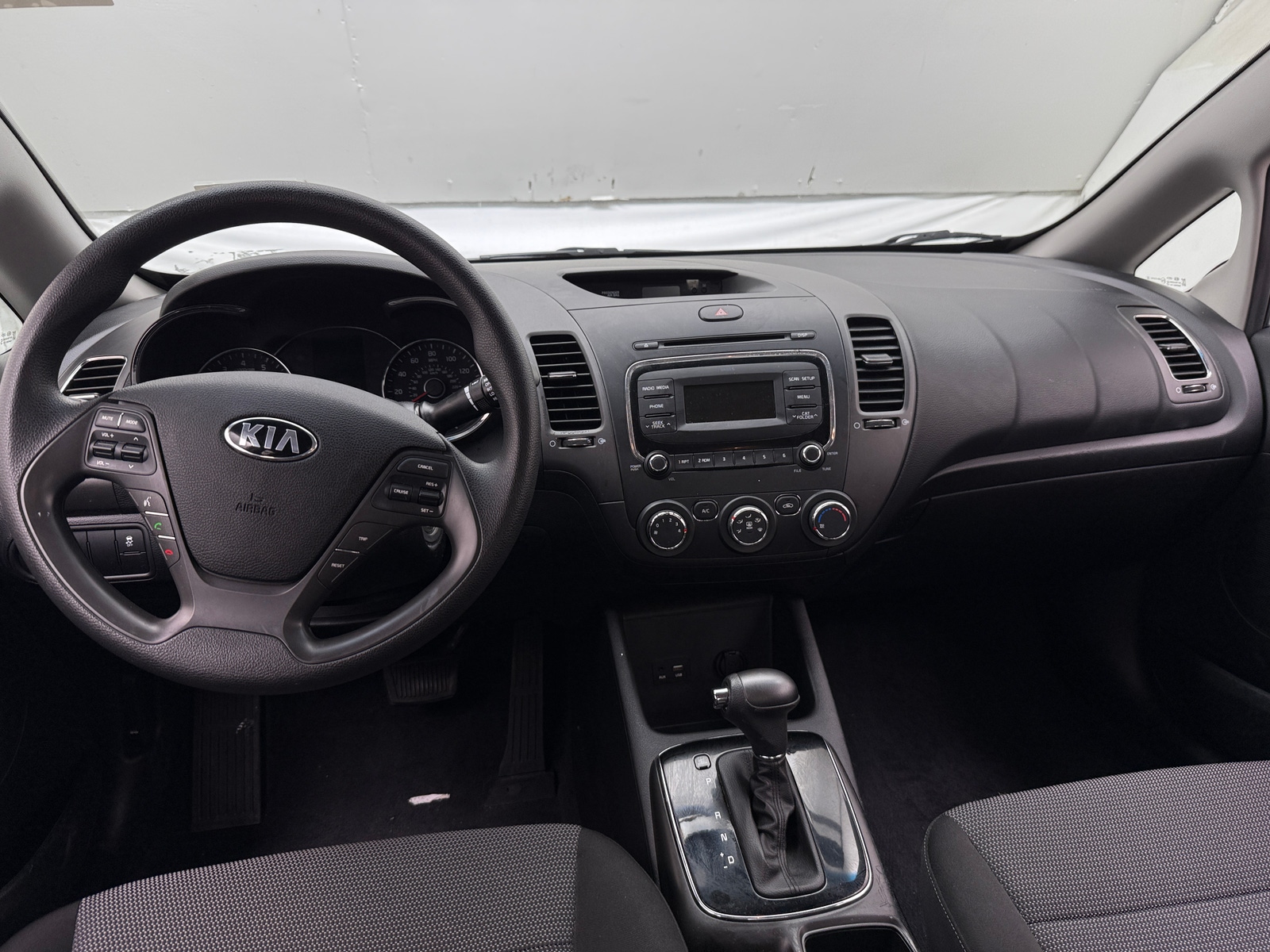 Thumbnail: 2018 Kia Forte - 3