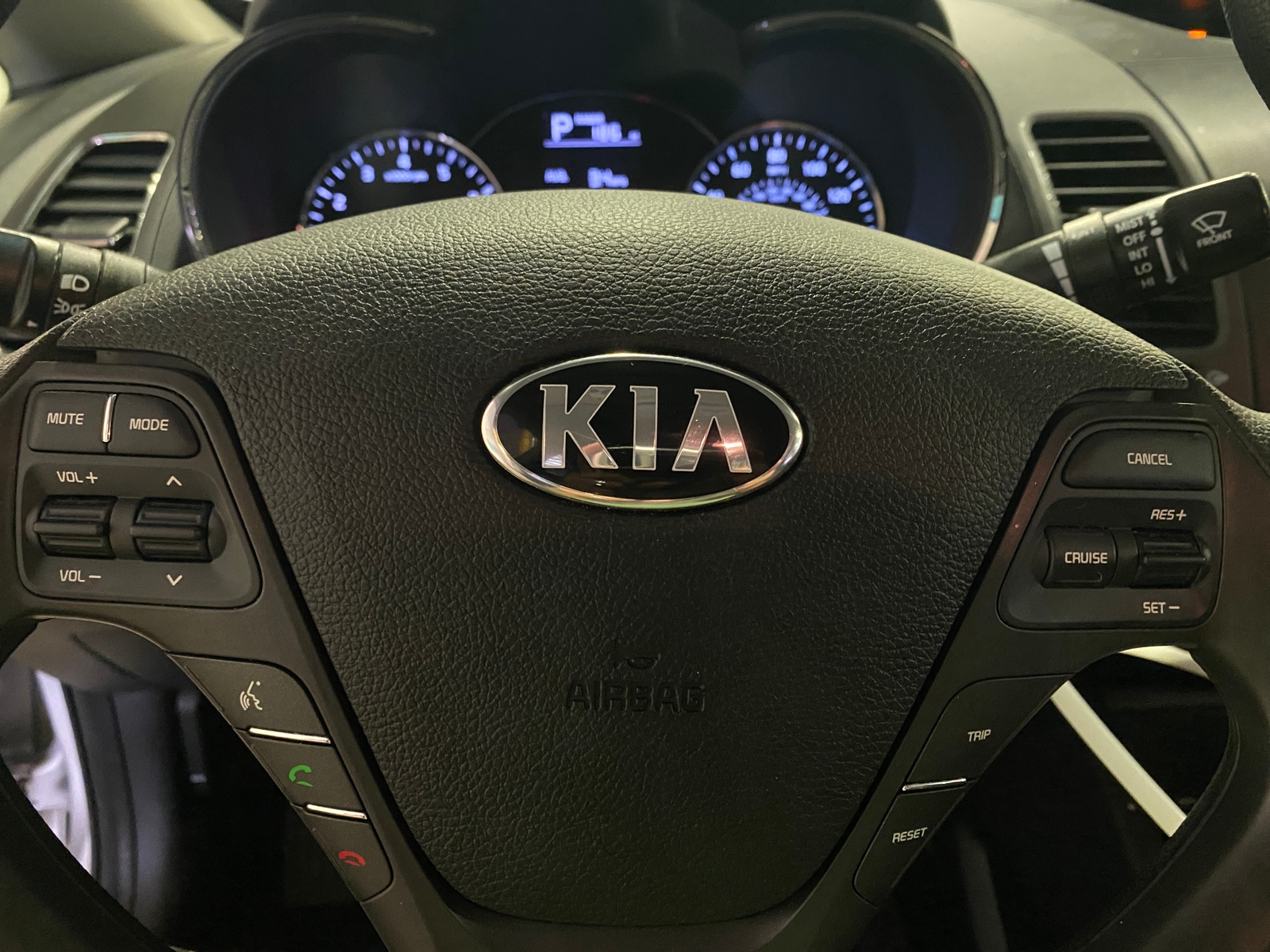 Thumbnail: 2018 Kia Forte - 5