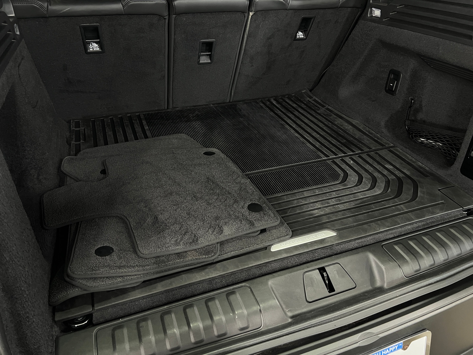 Thumbnail: 2023 Land Rover Range Rover Sport - 6