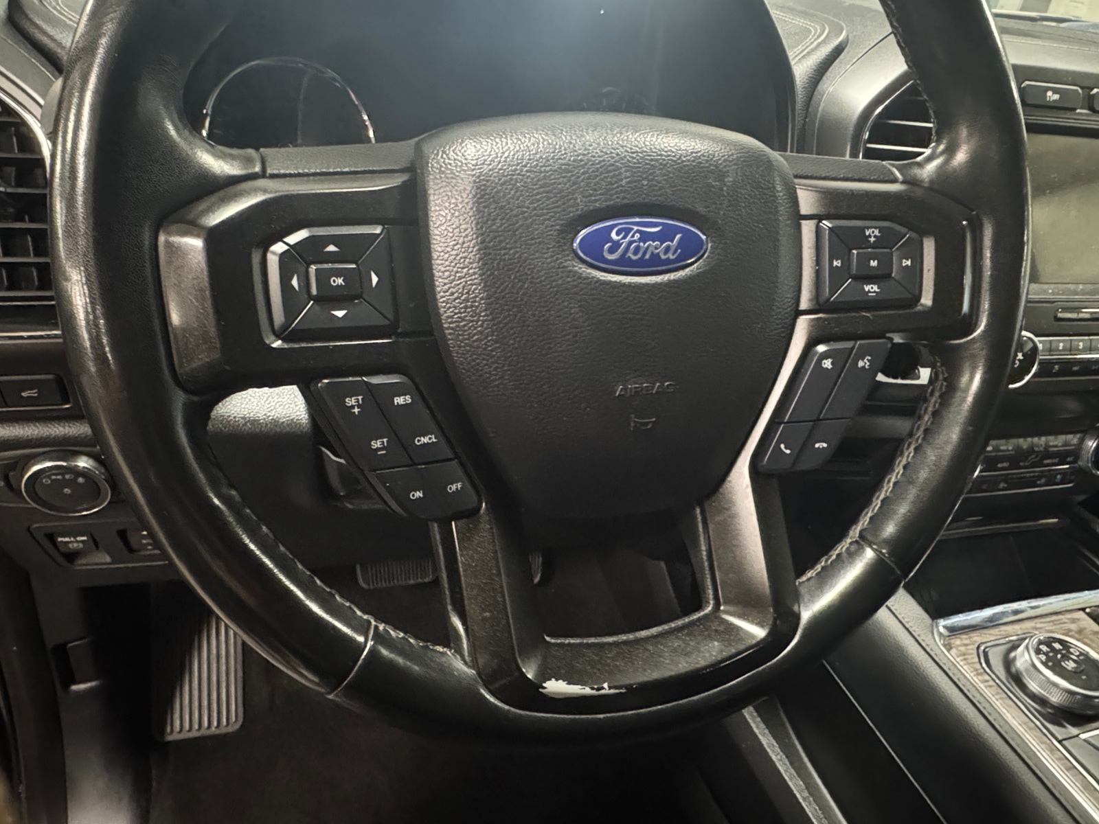 Thumbnail: 2019 Ford Expedition MAX - 4