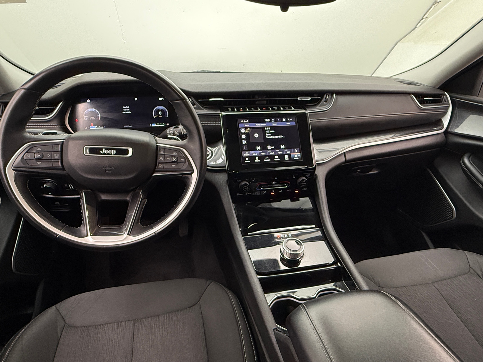 Thumbnail: 2021 Jeep Grand Cherokee L - 3
