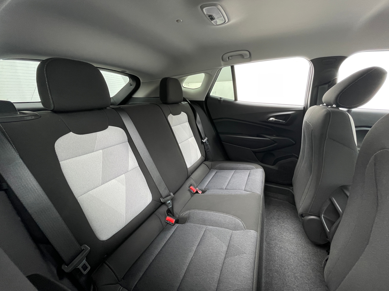 Thumbnail: 2024 Chevrolet Trax - 6