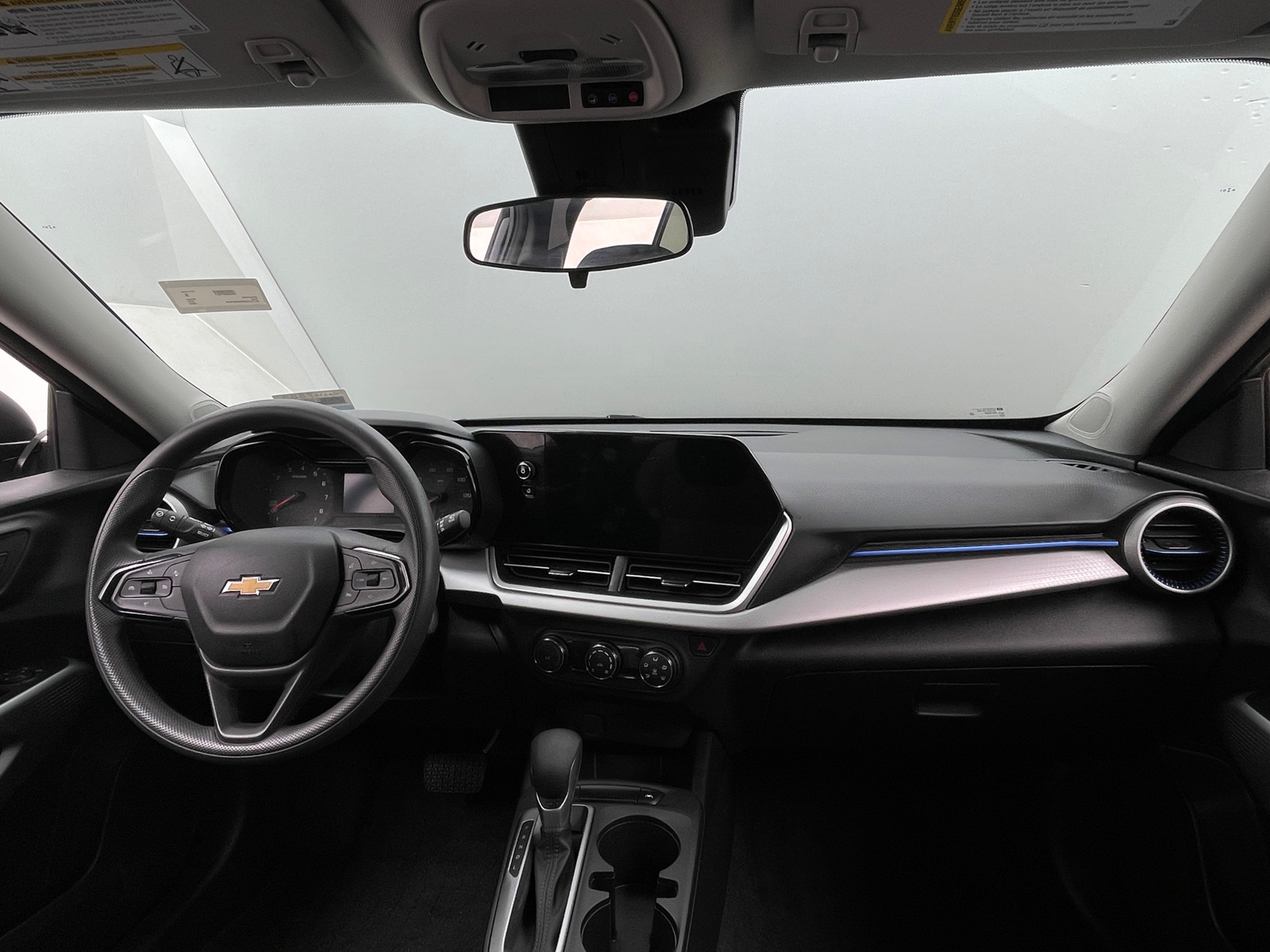 Thumbnail: 2024 Chevrolet Trax - 3