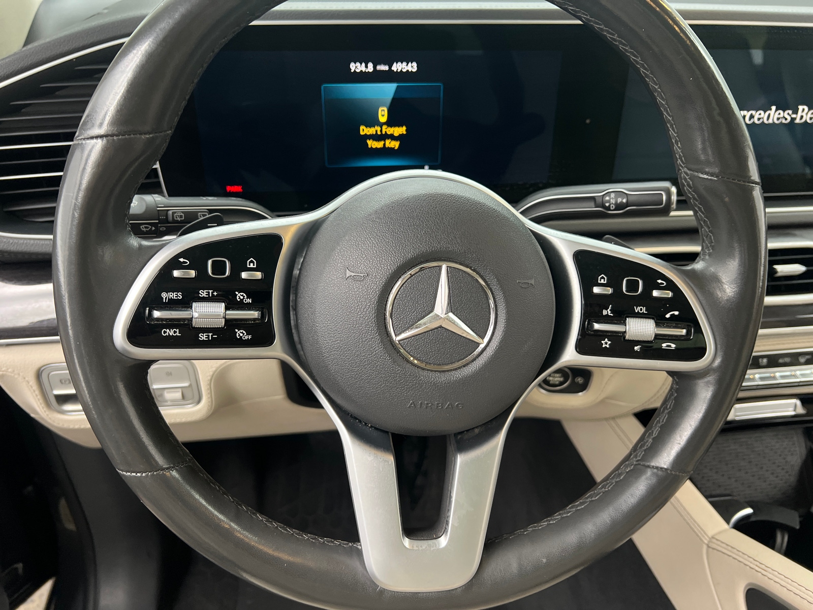 Thumbnail: 2020 Mercedes-Benz GLE - 4
