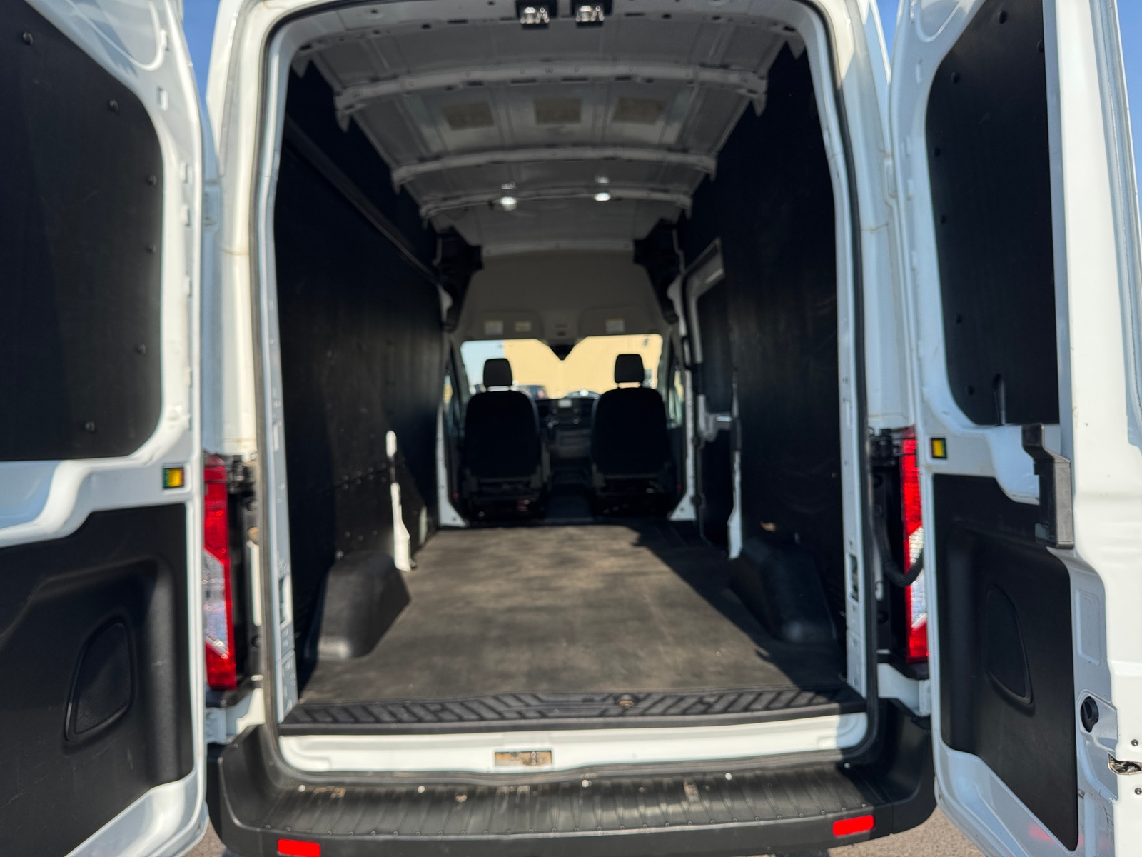 Thumbnail: 2023 Ford Transit Series - 6