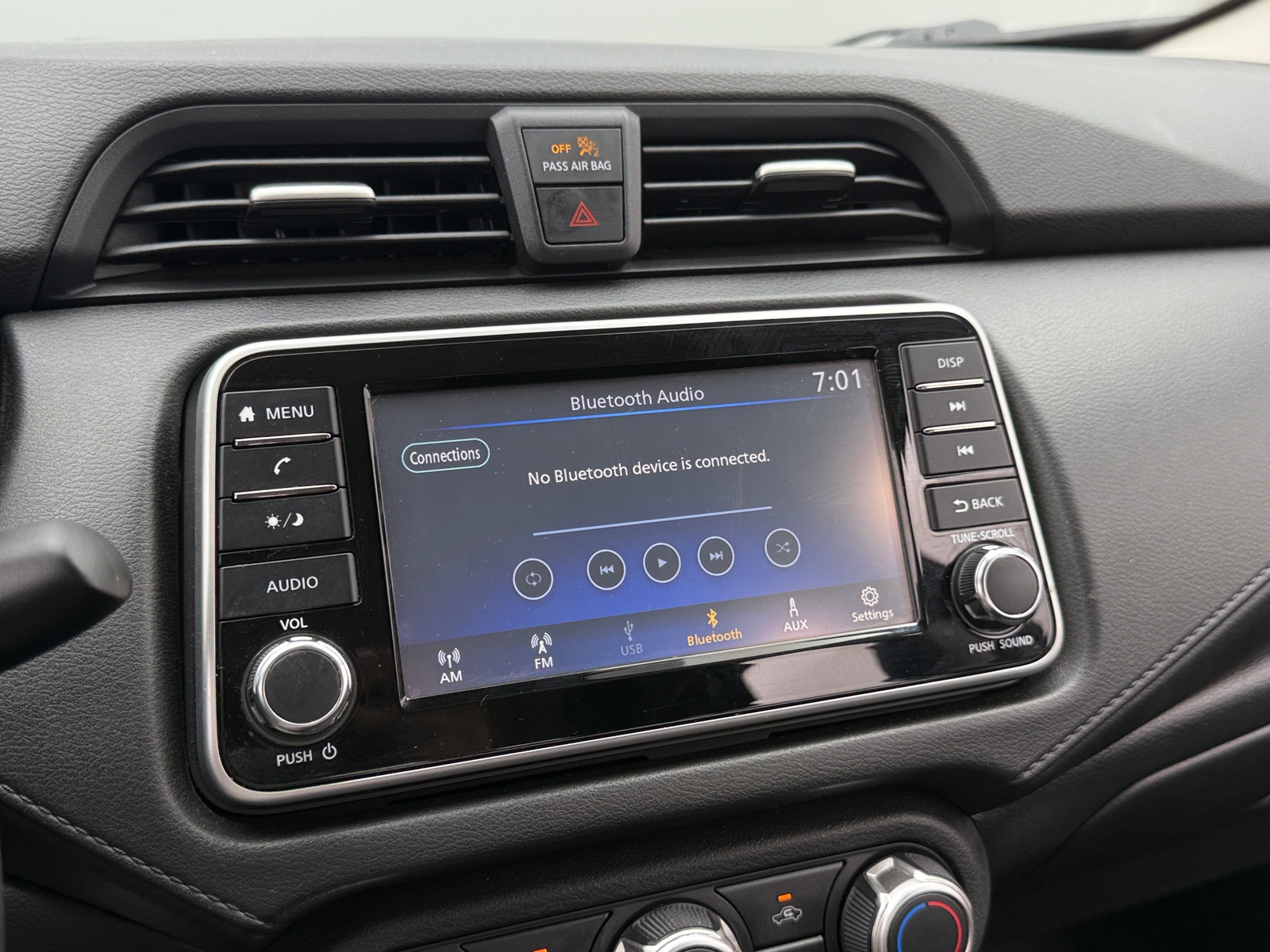 Thumbnail: 2020 Nissan Versa - 4