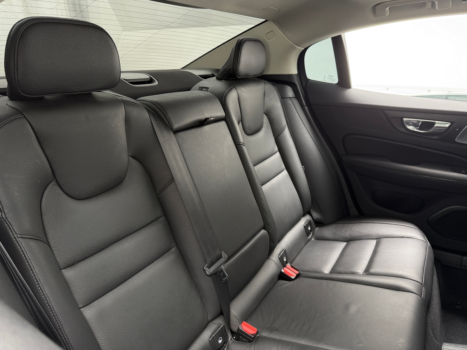 Thumbnail: 2022 Volvo S60 - 5