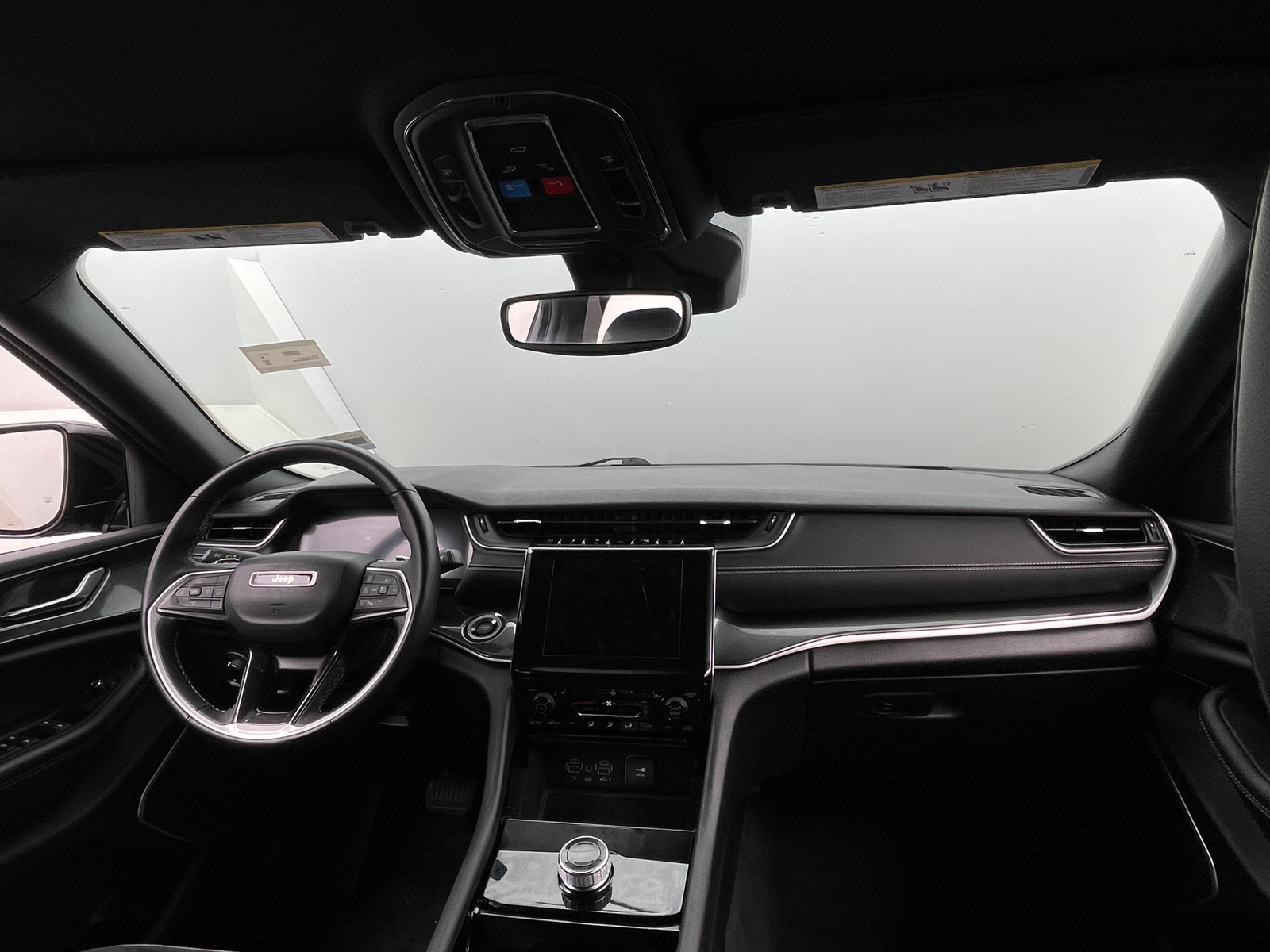 Thumbnail: 2022 Jeep Grand Cherokee L - 3