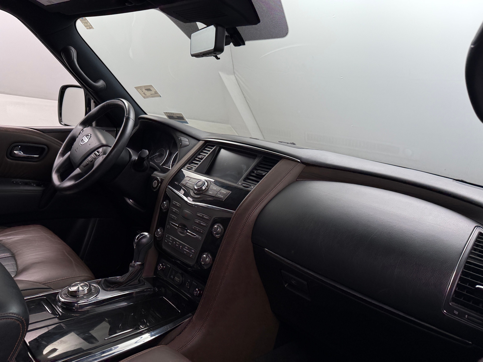 Thumbnail: 2018 Nissan Armada - 2