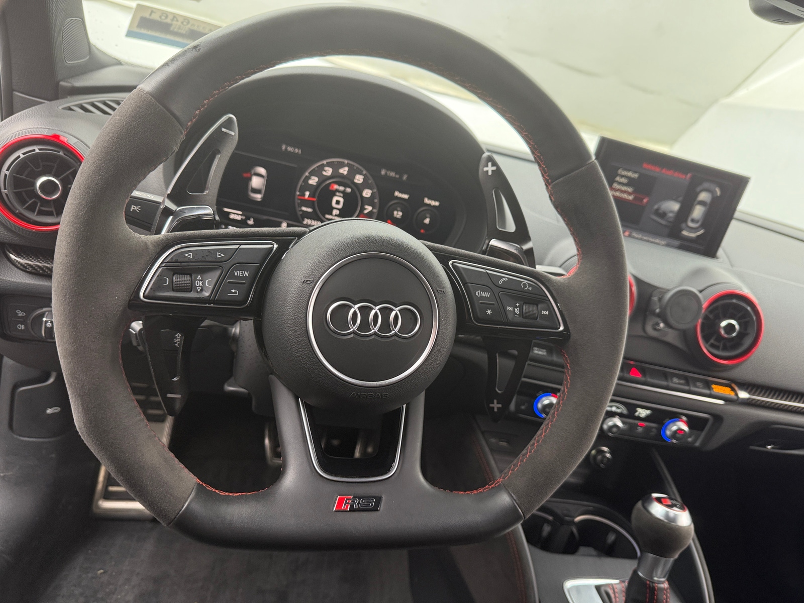 Thumbnail: 2020 Audi RS 3 - 5