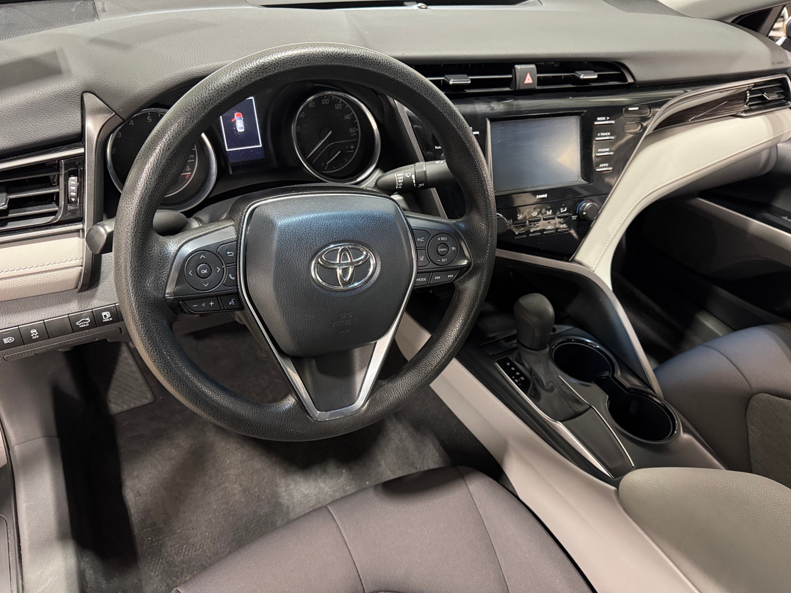 Thumbnail: 2020 Toyota Camry - 3