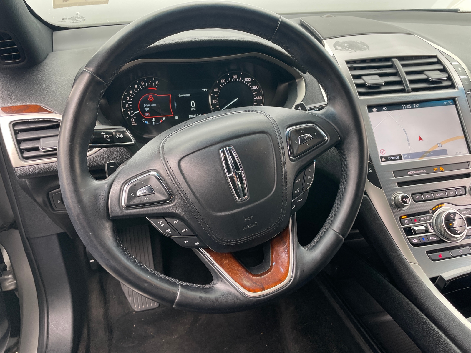 Thumbnail: 2018 Lincoln MKZ - 4