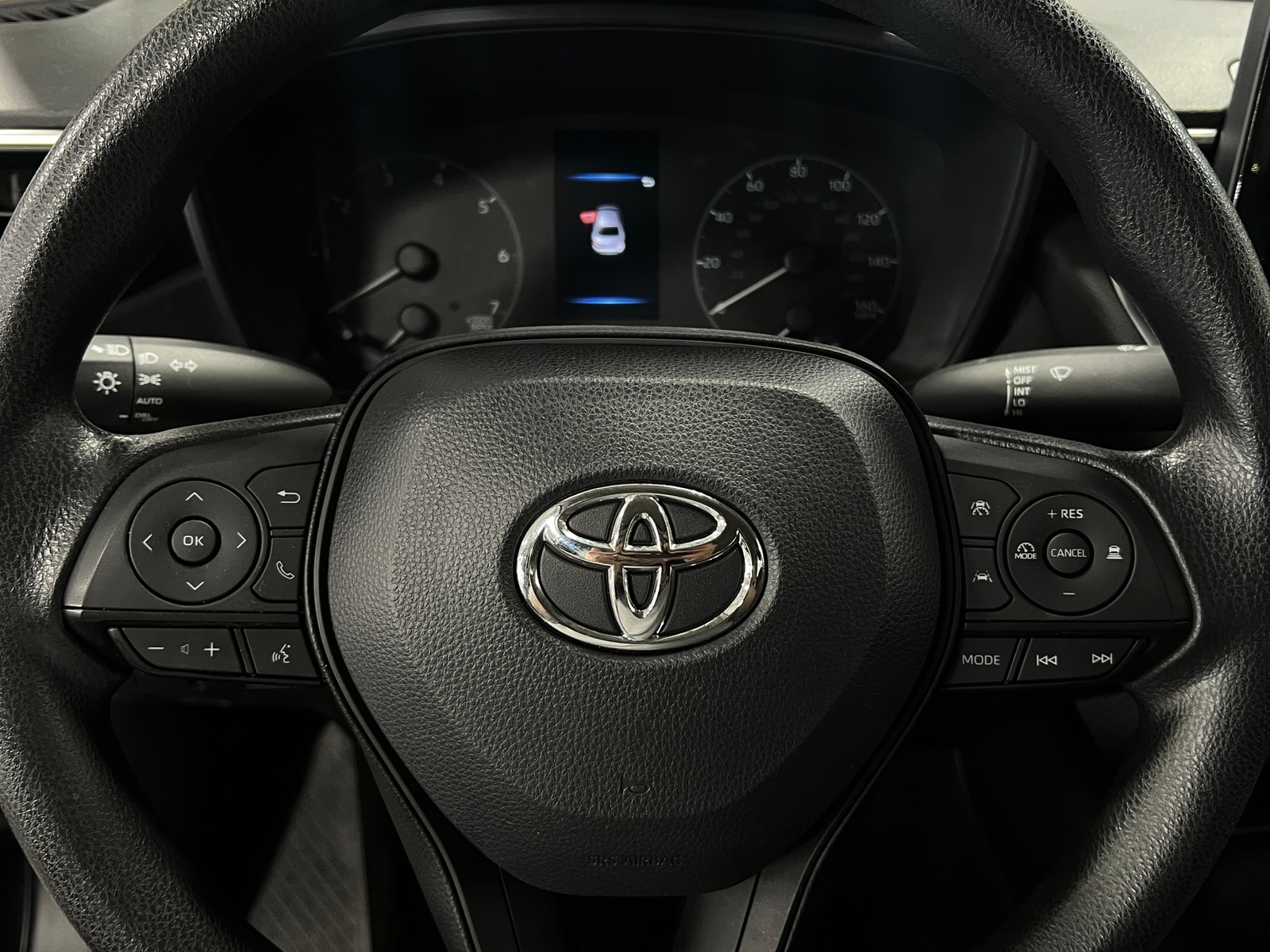 Thumbnail: 2023 Toyota Corolla - 5