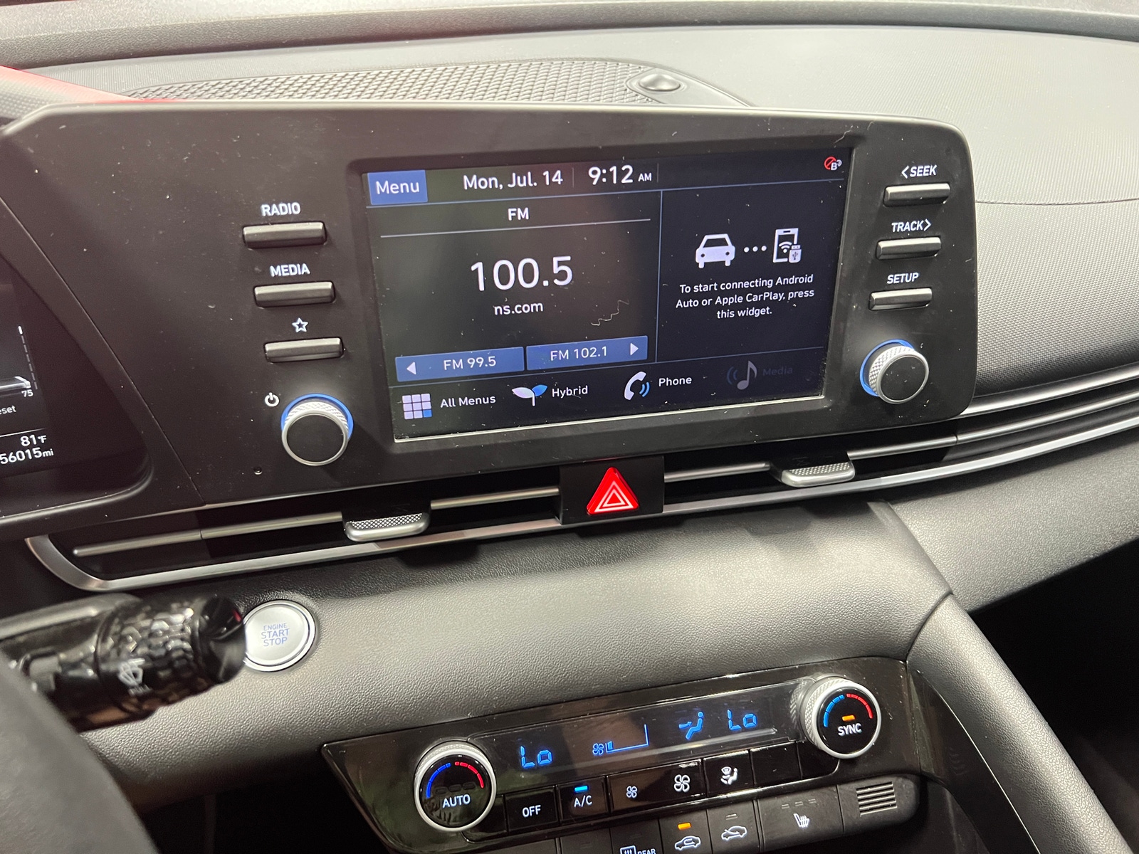 Thumbnail: 2022 Hyundai Elantra - 4