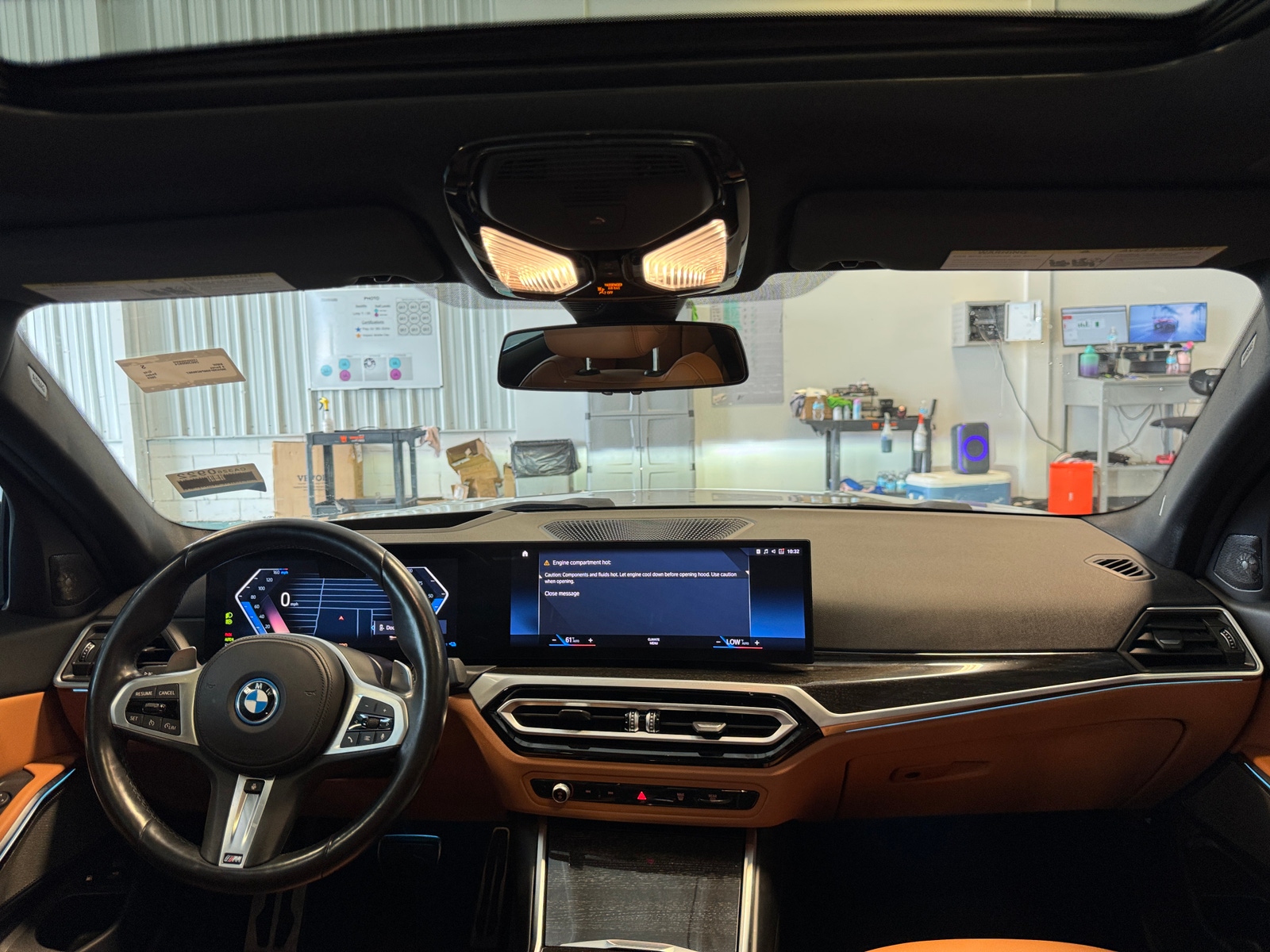 Thumbnail: 2023 BMW 3 Series - 2