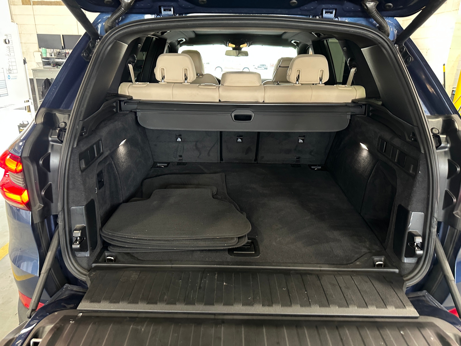 Thumbnail: 2019 BMW X5 - 6