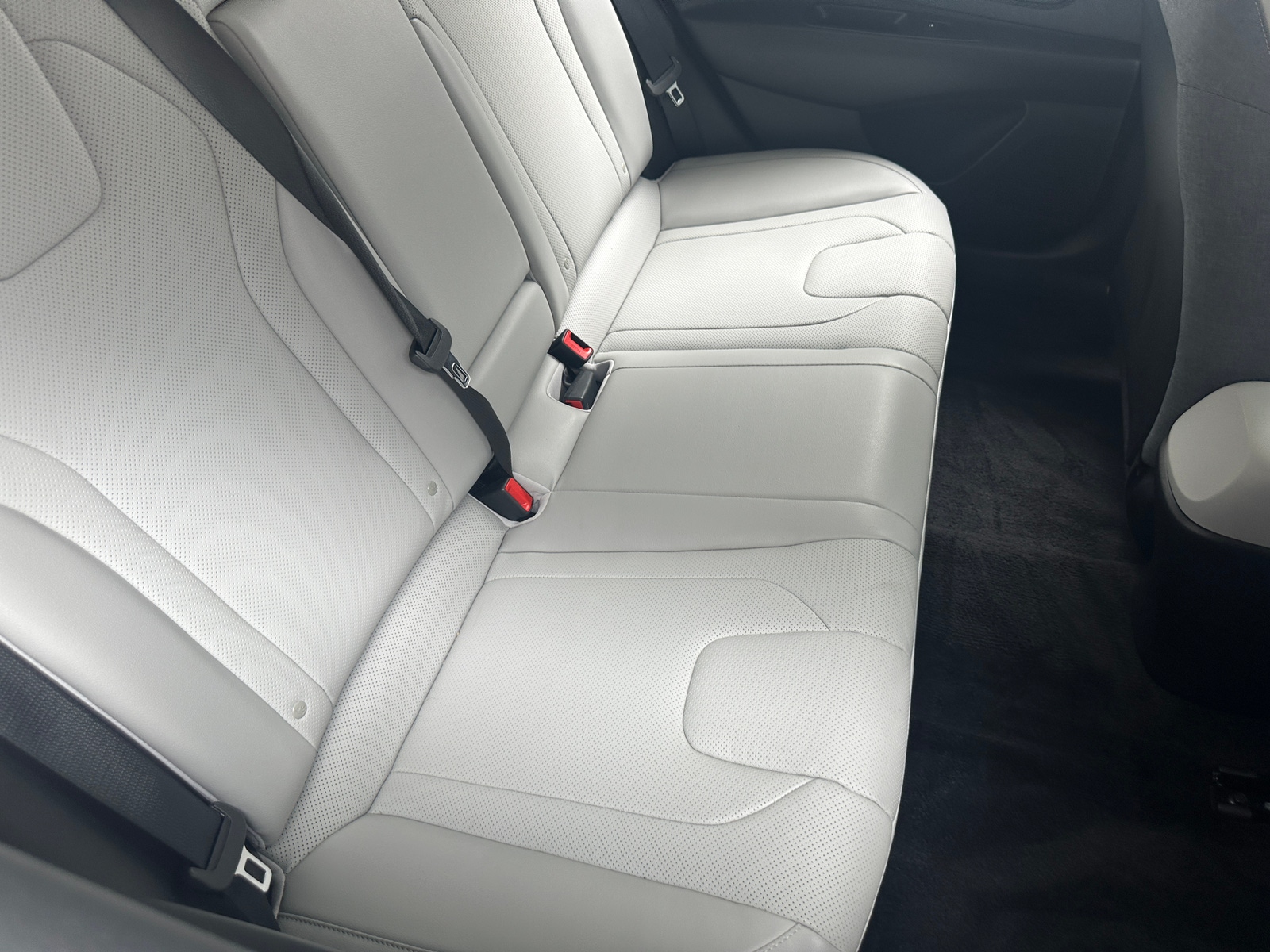 Thumbnail: 2023 Hyundai Elantra - 5