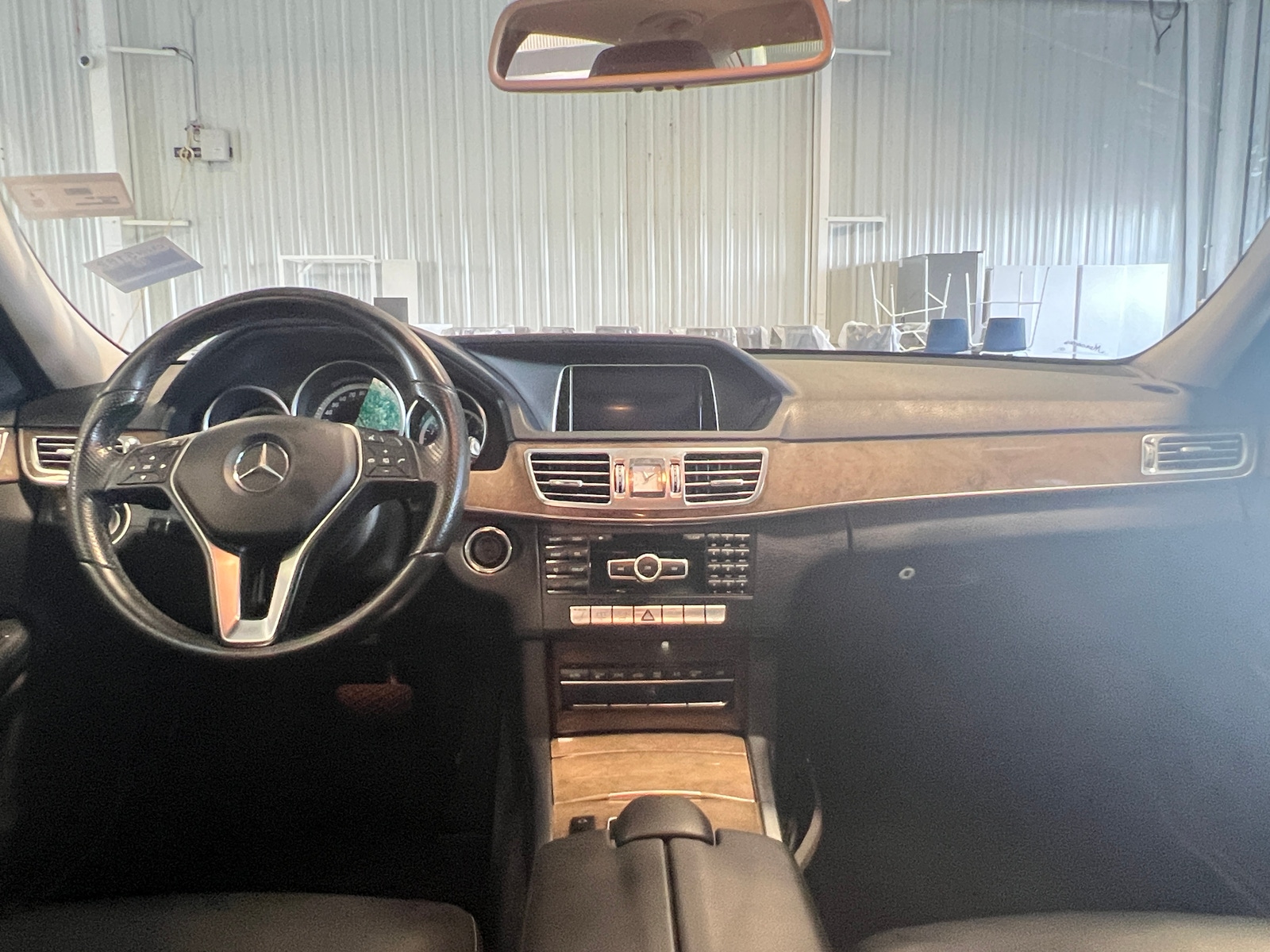 Thumbnail: 2014 Mercedes-Benz E-Class - 2