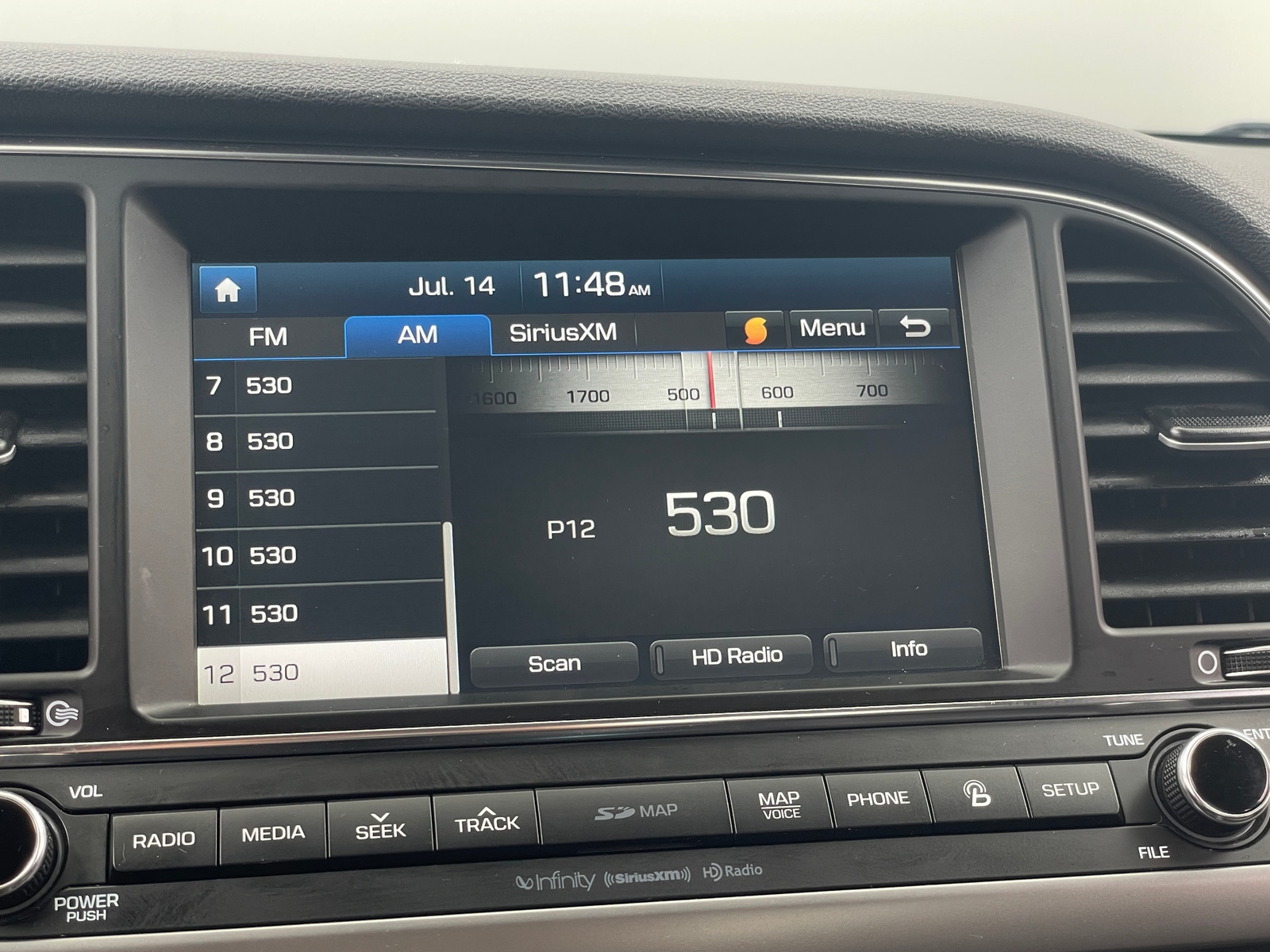 Thumbnail: 2017 Hyundai Elantra - 3