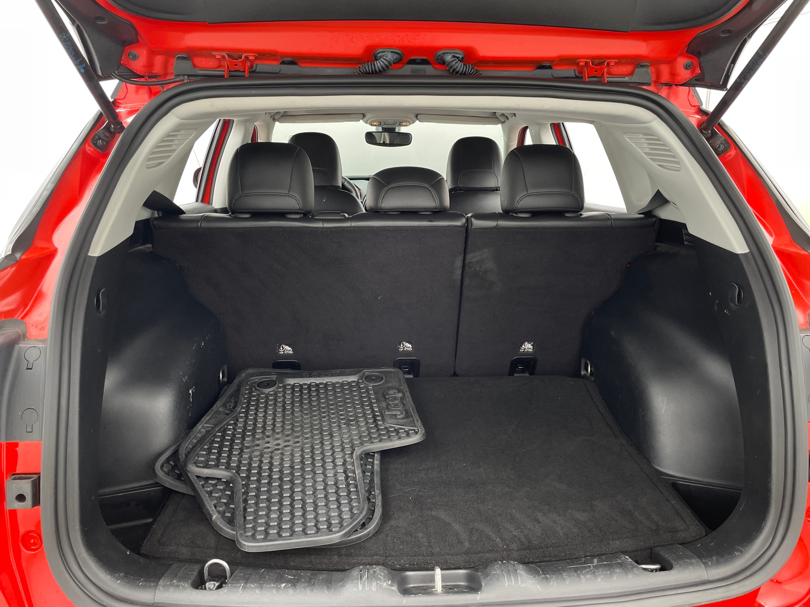 Thumbnail: 2018 Jeep Compass - 6