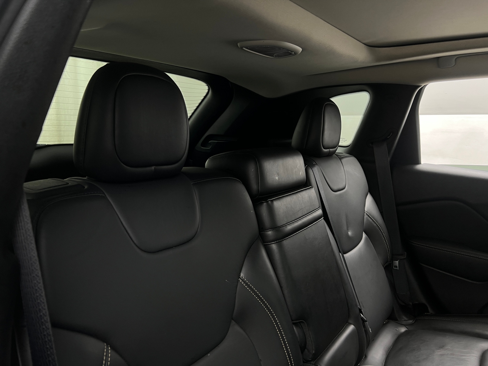 Thumbnail: 2018 Jeep Cherokee - 5