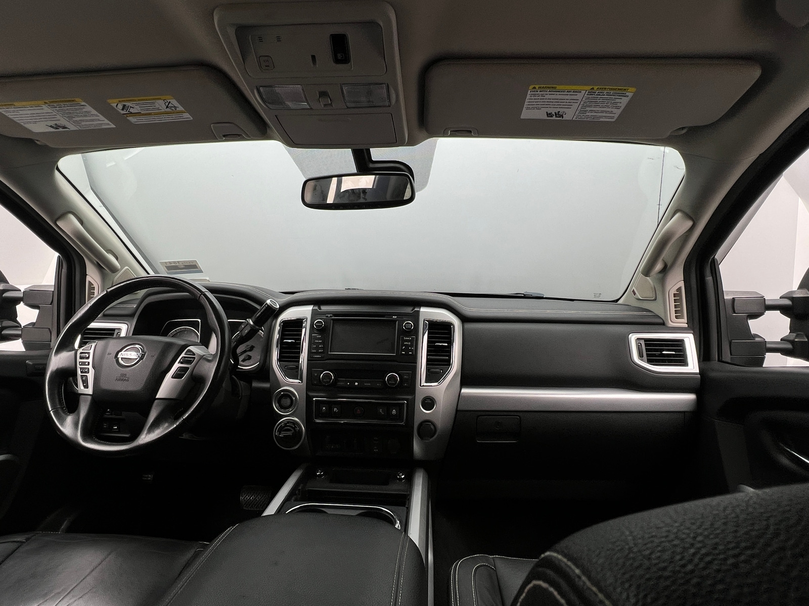 Thumbnail: 2018 Nissan Titan - 2