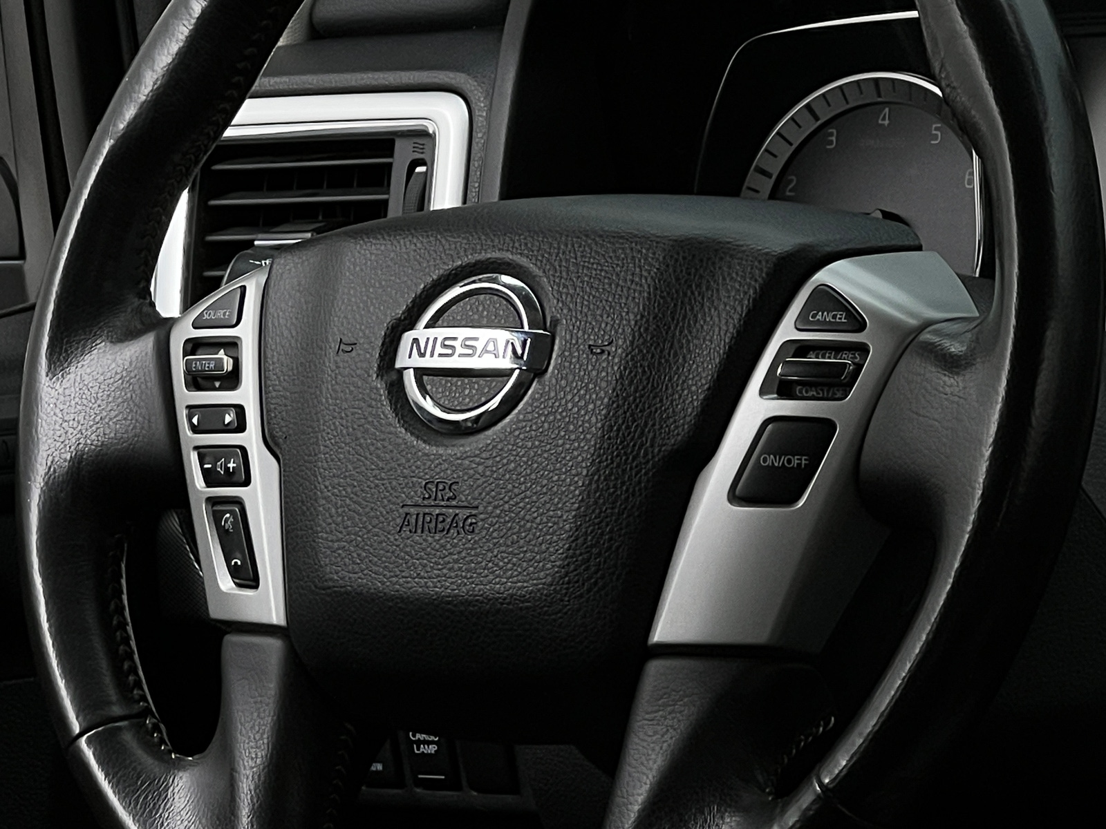 Thumbnail: 2018 Nissan Titan - 4