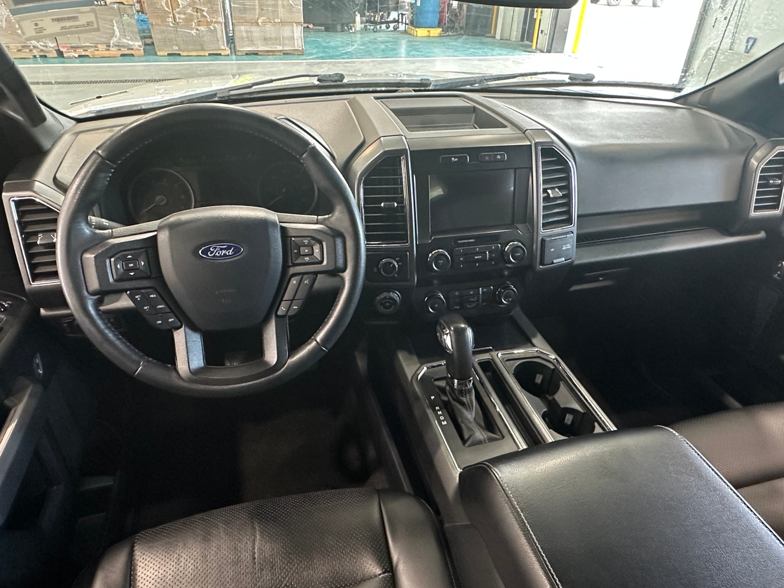 Thumbnail: 2020 Ford Econoline - 3