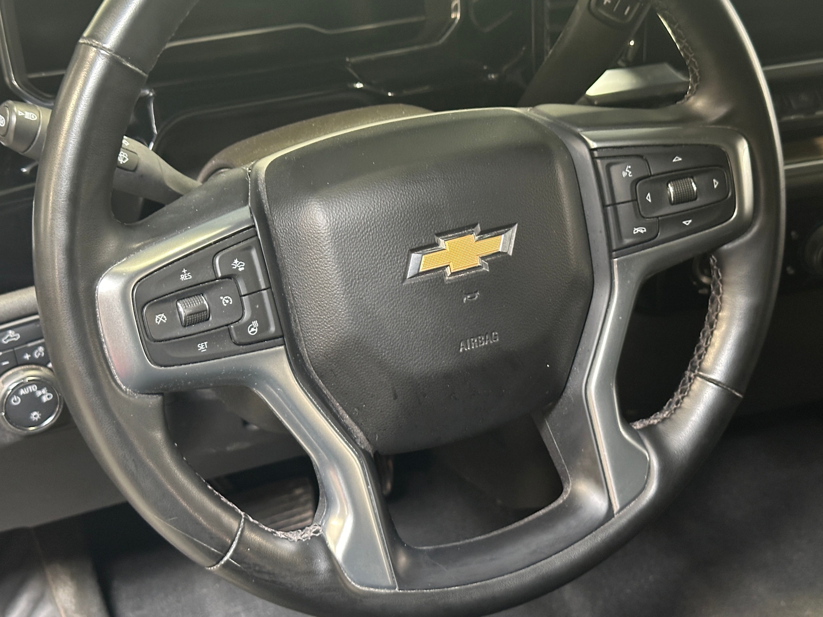 Thumbnail: 2023 Chevrolet Silverado 1500 - 5