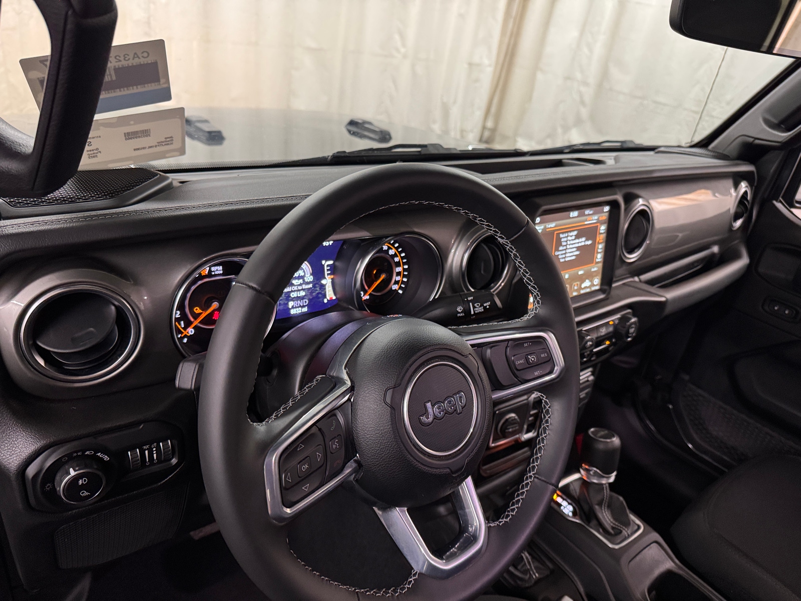 Thumbnail: 2022 Jeep Gladiator - 3