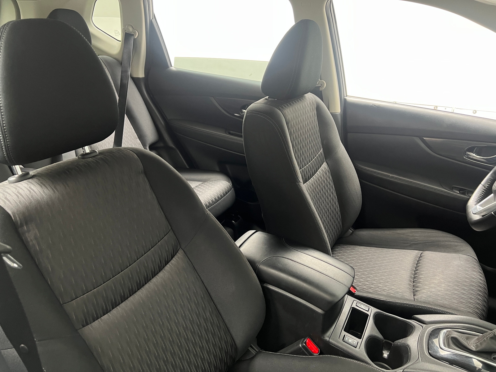Thumbnail: 2020 Nissan Rogue - 2