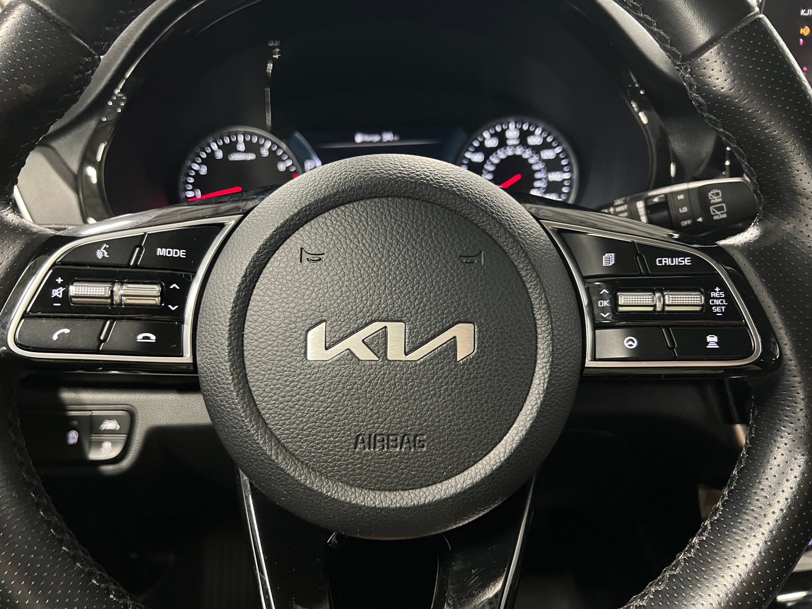 Thumbnail: 2022 Kia Seltos - 4
