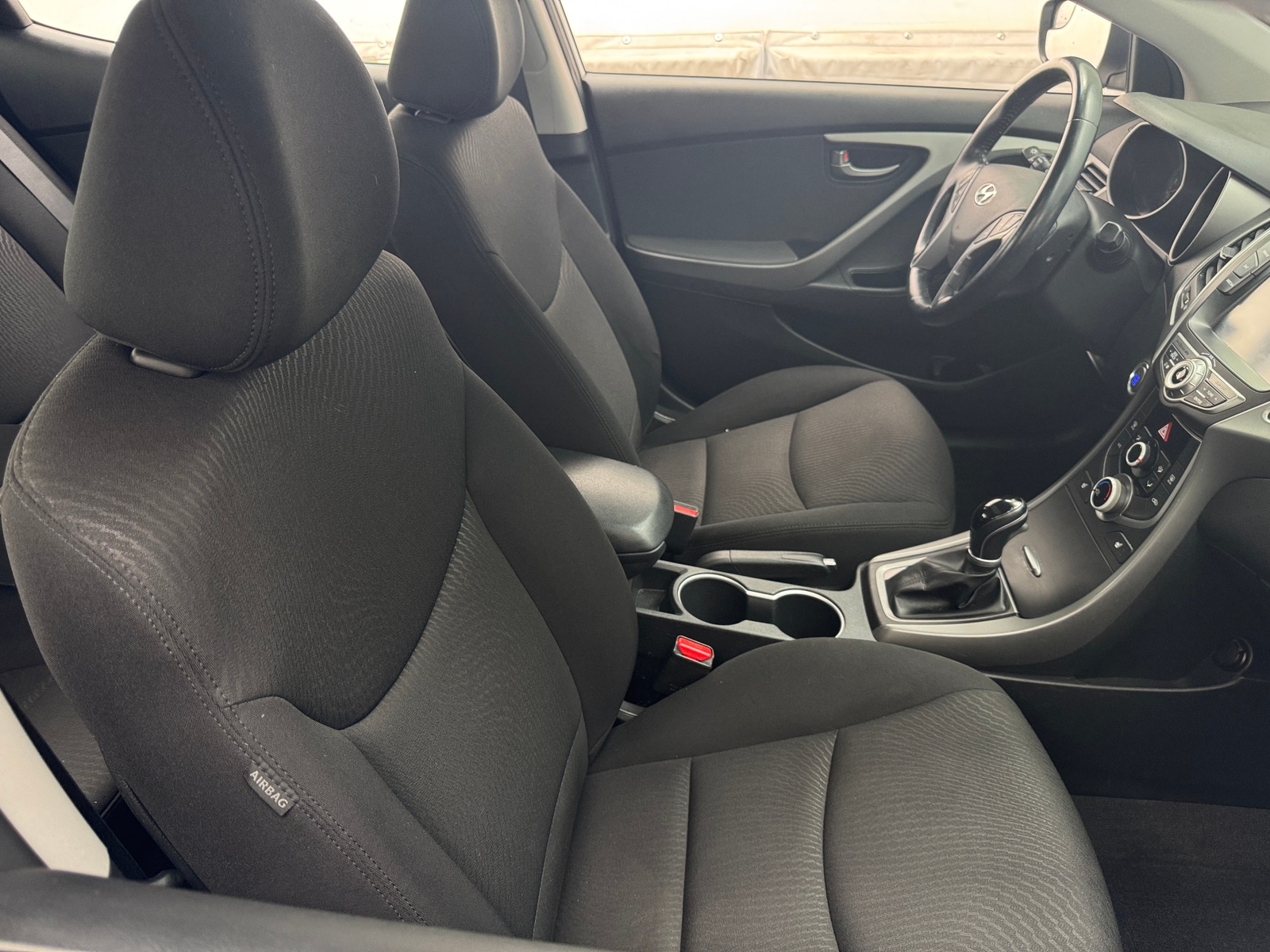 Thumbnail: 2016 Hyundai Elantra - 2