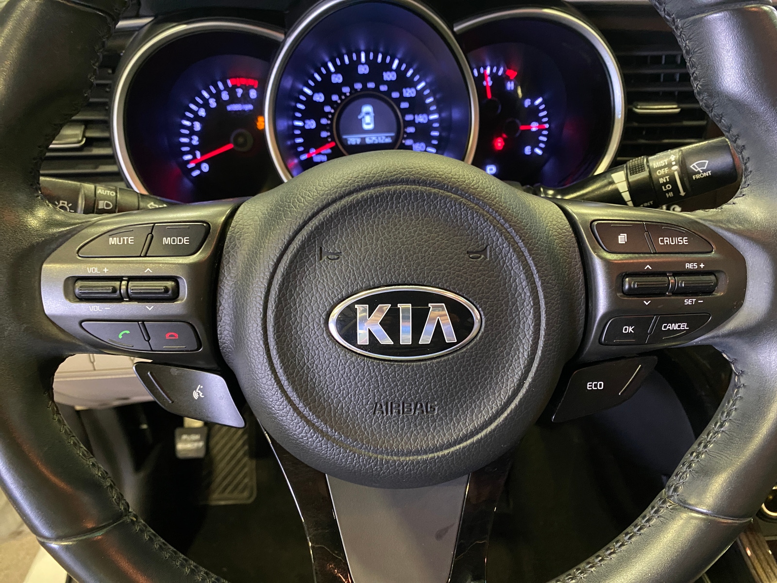 Thumbnail: 2015 Kia Optima - 4