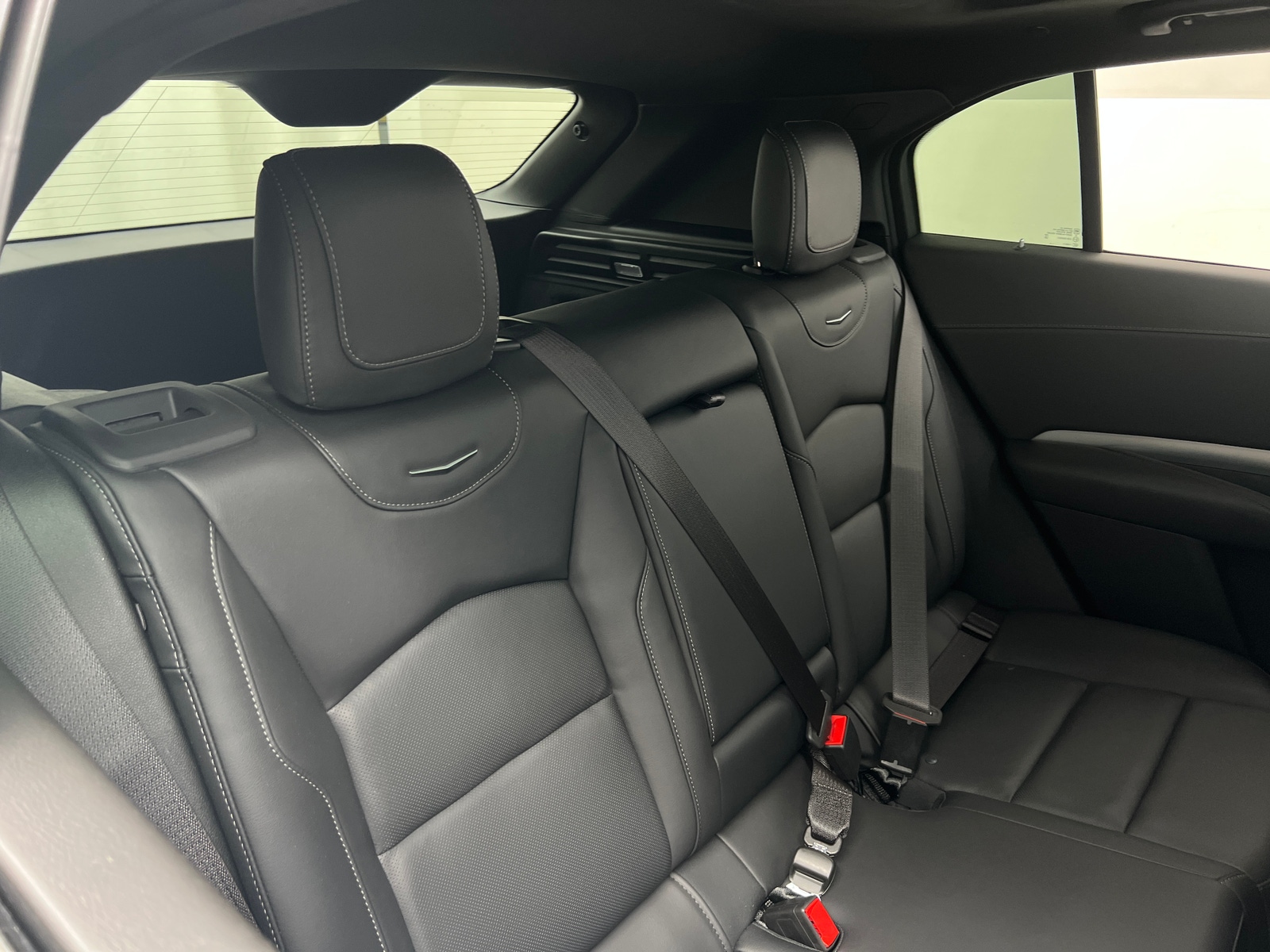 Thumbnail: 2023 Cadillac XT4 - 5