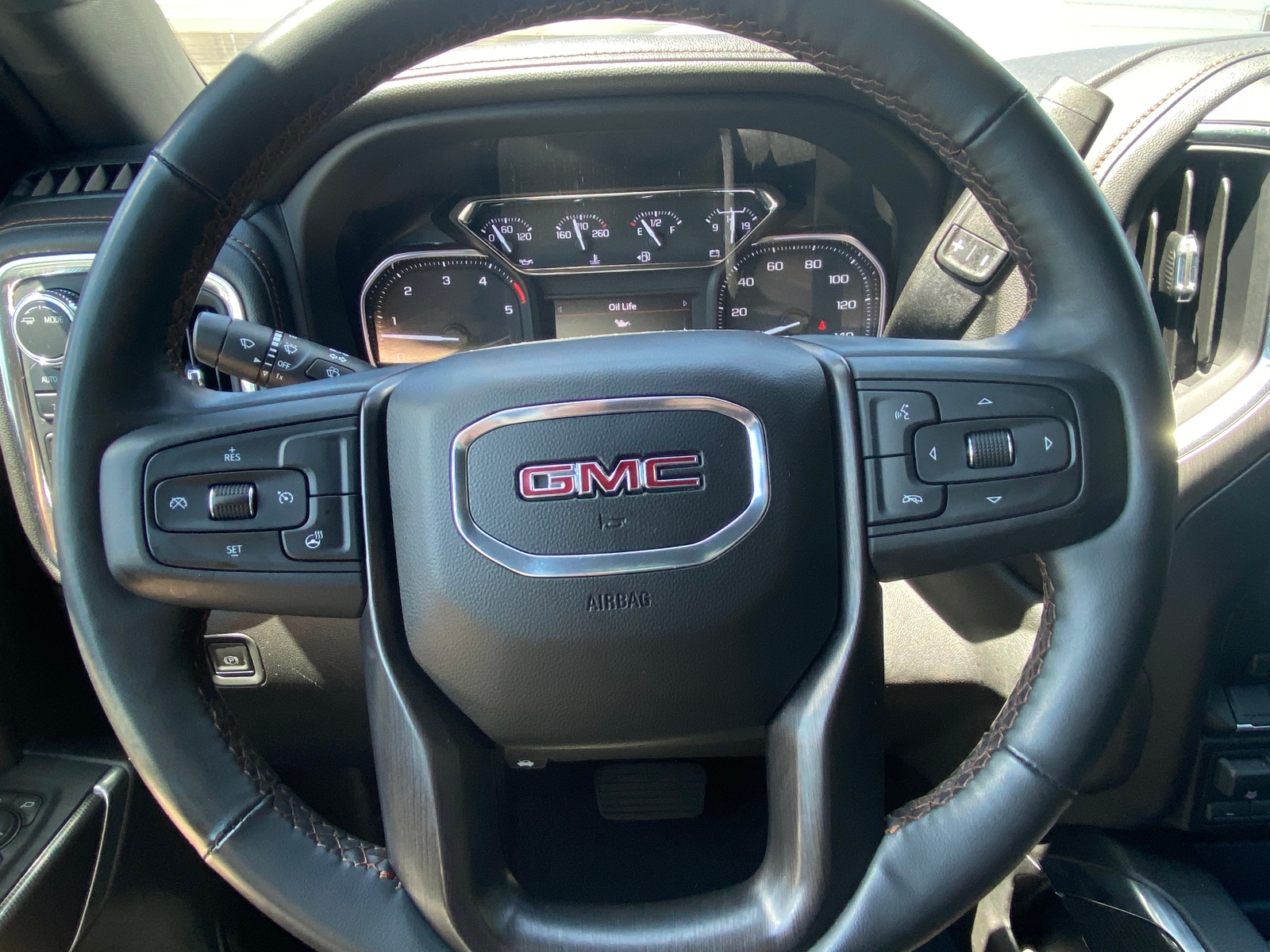 Thumbnail: 2023 GMC Sierra 2500 - 4
