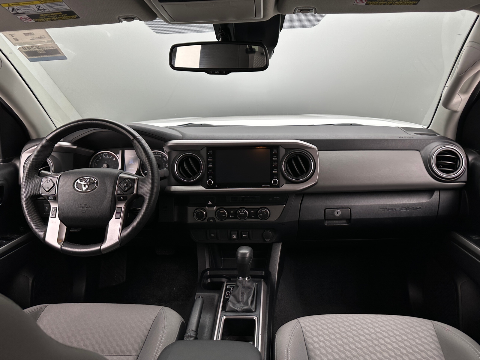 Thumbnail: 2022 Toyota Tacoma - 3